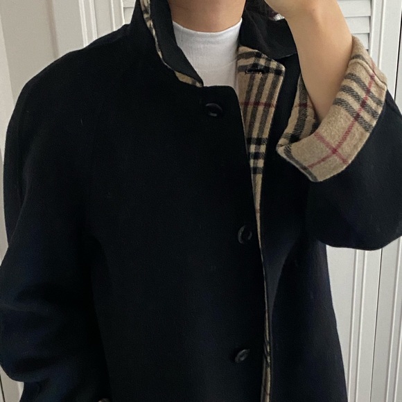 Burberry black cashmere coat with nova check inside - perfect condition 💕 - Picture 13 of 15
